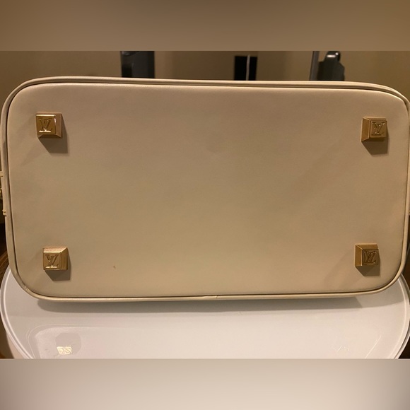 Louis Vuitton Top Handle Handbag - Picture 8 of 10